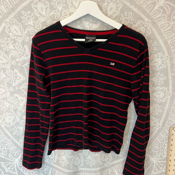 POLO JEAANS CO RALPH LAUREN CHICAGO BULLS RED BLACK TOP SHRUNK FITS AS PETITE L - Picture 1 of 8